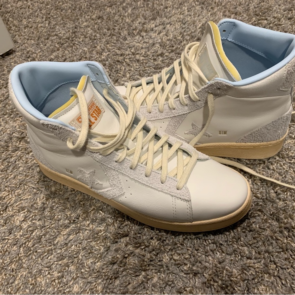 Converse high top PJ Tucker. Size 9.5 men’s